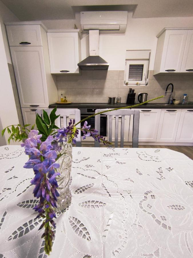 ヴィルパザル Celtis Shade Houseヴィラ エクステリア 写真